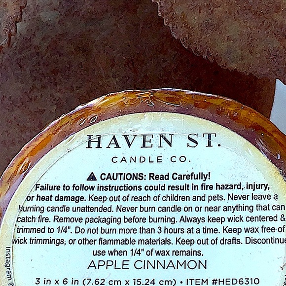 HAVEN STREET CANDLE APPLE CINNAMON PILLAR RICHLY SCENTED - Picture 3 of 3